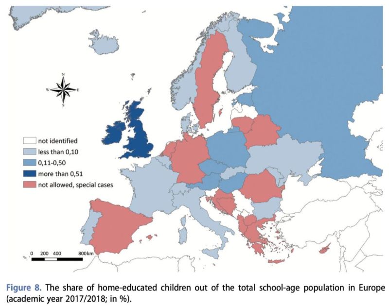 Kaart van Europa met het aandeel thuisonderwezen kinderen van de totale leerplichtige bevolking in studiejaar 2017/2018, met landen ingekleurd naar percentage en landen waar thuisonderwijs niet is toegestaan.